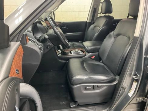 Used 2023 Nissan Armada SL w/ Captain's Chairs Package AWD/4WD image 8