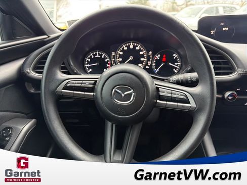 Used 2022 MAZDA MAZDA3 s image 14