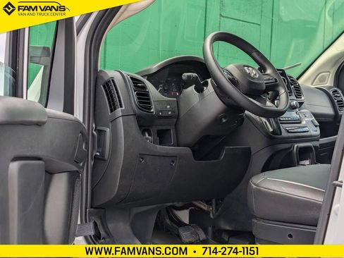 Used 2026 RAM ProMaster 2500 w/ Convenience Group FWD image 13