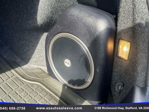 Used 2021 Chrysler 300 S w/ S Model Appearance Package image 12