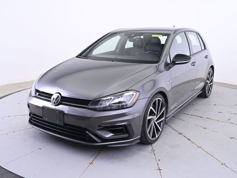 Used 2018 Volkswagen Golf R 4-Door image 1