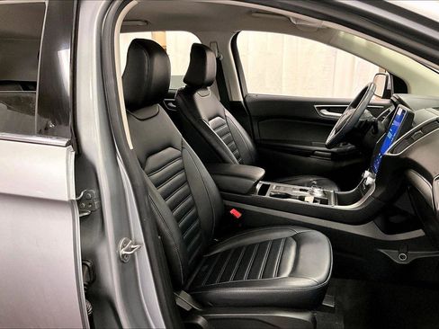 Used 2022 Ford Edge SEL w/ Convenience Package image 7