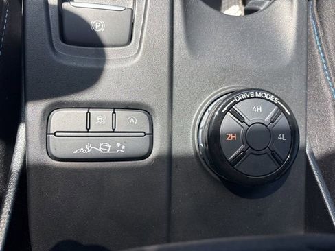 Used 2025 Ford Ranger XLT w/ FX4 Off-Road Package image 25