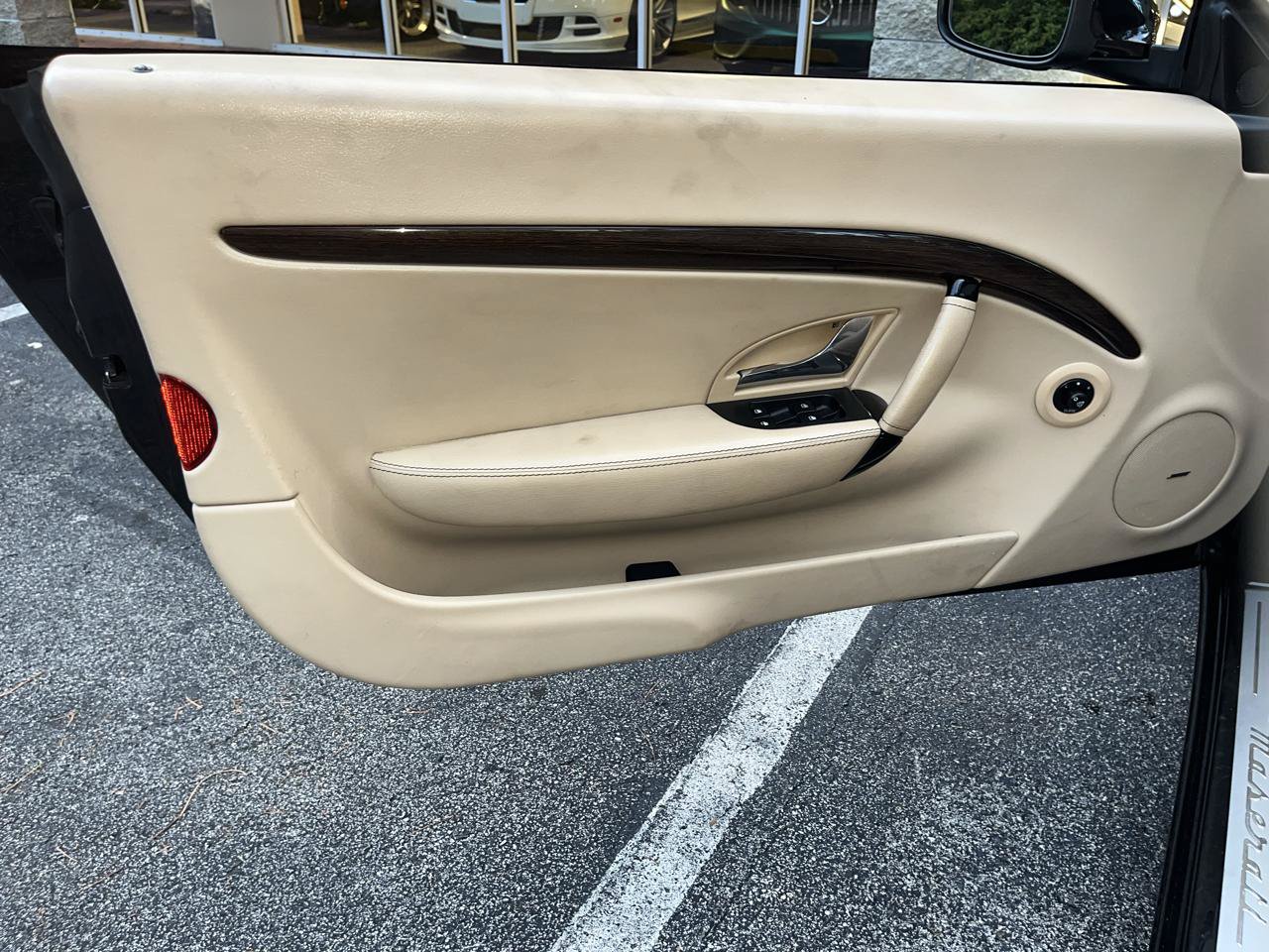 Used 2012 Maserati GranTurismo Convertible RWD image 27
