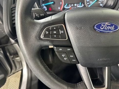 Used 2019 Ford EcoSport SE w/ SE Convenience Package image 15