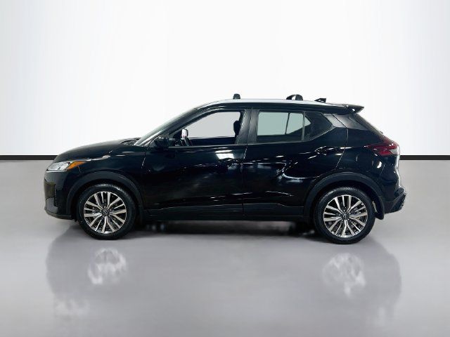 Used 2023 Nissan Kicks SV w/ Exterior Package FWD image 4