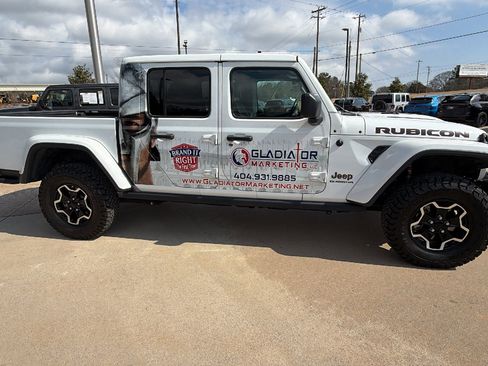 Used 2020 Jeep Gladiator Rubicon image 7