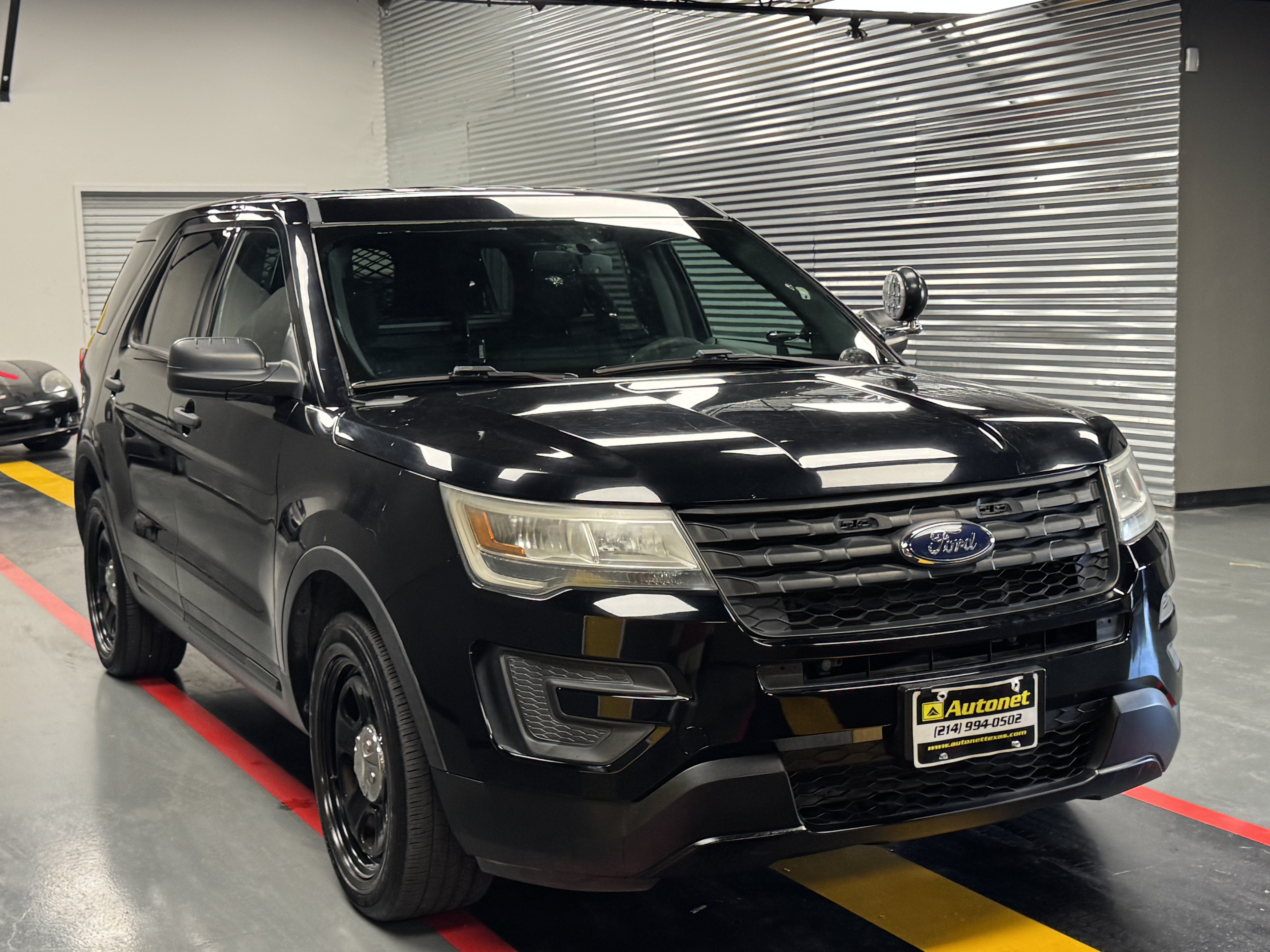 Used 2017 Ford Explorer 4WD Police Interceptor image 7