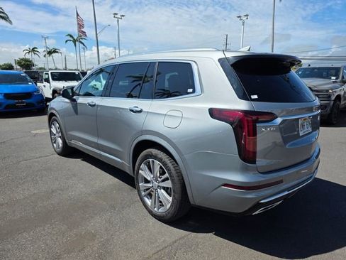 Used 2024 Cadillac XT6 Premium Luxury FWD image 5