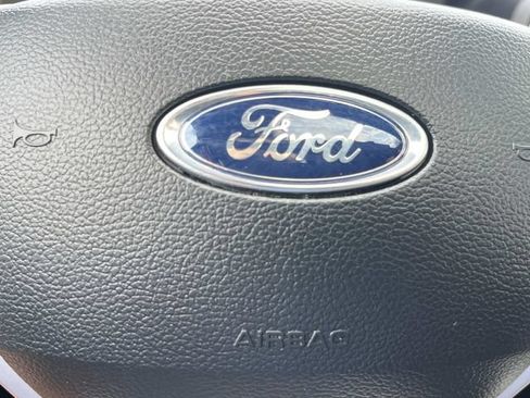 Used 2024 Ford Explorer XLT w/ Equipment Group 202A AWD/4WD image 40