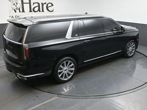 Used 2024 Cadillac Escalade ESV Premium Luxury Platinum image 42