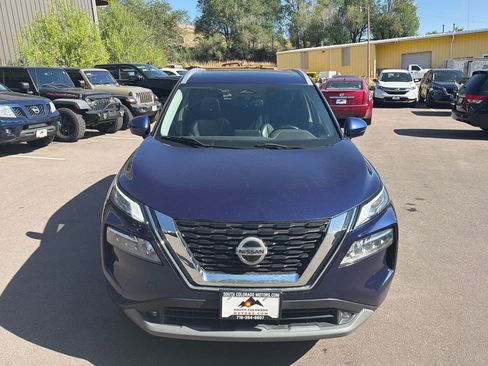 Used 2021 Nissan Rogue SL AWD/4WD image 2