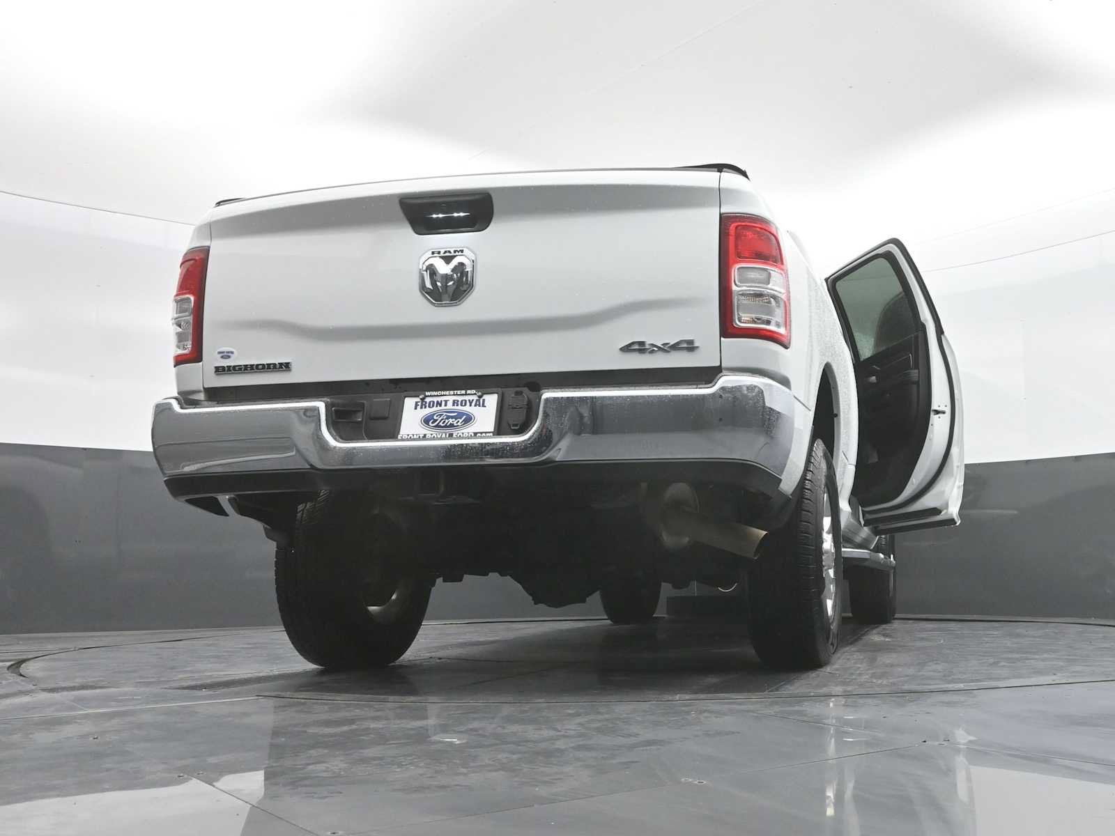 Used 2024 RAM 2500 Big Horn AWD/4WD image 48