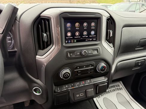 Used 2023 Chevrolet Silverado 1500 Custom image 28