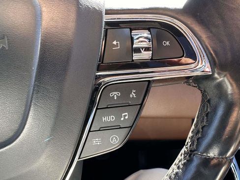 Used 2023 Lincoln Navigator L Reserve image 21