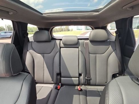 Used 2023 Hyundai Santa Fe Limited w/ Cargo Package AWD/4WD image 33