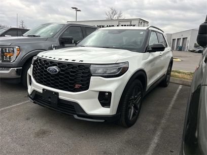 Used 2025 Ford Explorer ST