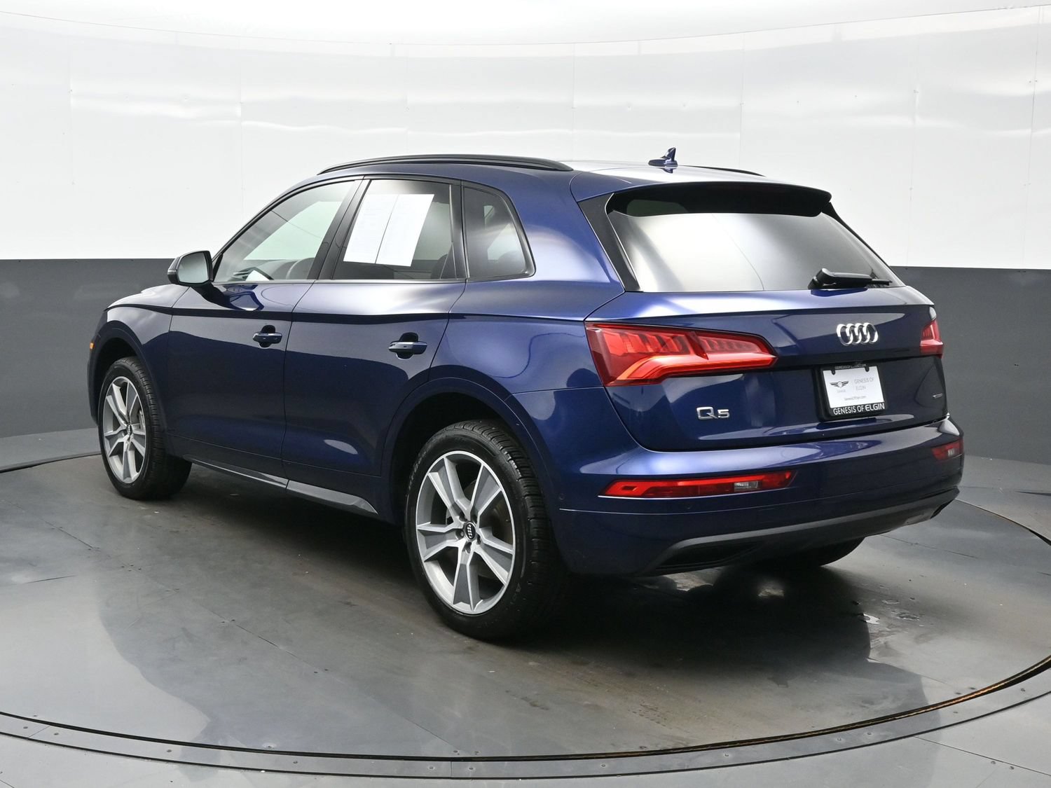Used 2020 Audi Q5 Prestige w/ Prestige Package AWD/4WD image 4