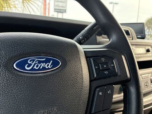 Used 2021 Ford E-350 and Econoline 350 Super Duty w/ Power Windows & Locks Group image 31