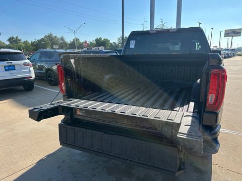 Used 2023 GMC Sierra 1500 AT4 AWD/4WD image 10