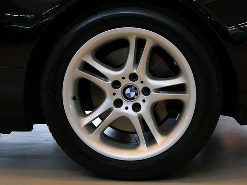 Used 2001 BMW Z8 RWD image 66
