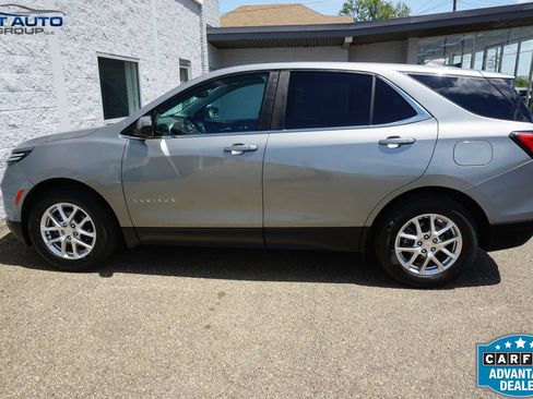Used 2024 Chevrolet Equinox LT w/ LPO, Floor Liner Package AWD/4WD image 13
