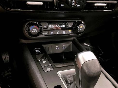 New 2026 Nissan Kicks SV w/ SV Premium Package FWD image 25