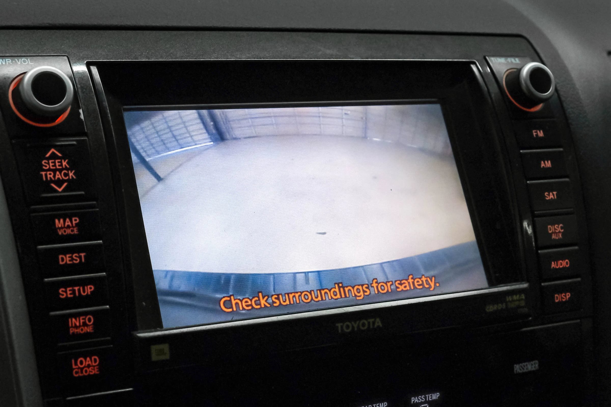 Used 2010 Toyota Sequoia Platinum AWD/4WD image 19