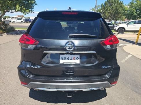 Used 2020 Nissan Rogue SV AWD/4WD image 6