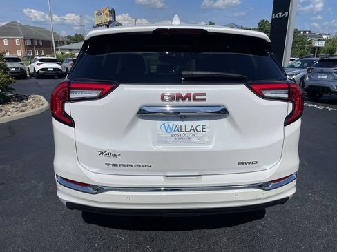 Used 2022 GMC Terrain Denali AWD/4WD image 5