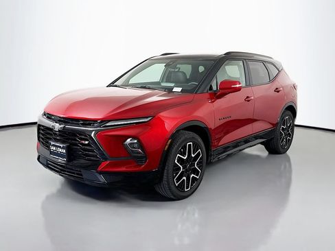 Used 2024 Chevrolet Blazer RS w/ Driver Confidence II Package FWD image 3