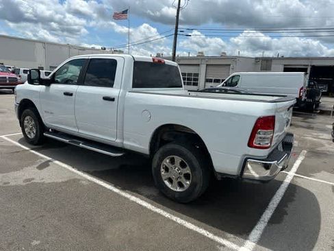 Used 2024 RAM 2500 Big Horn AWD/4WD image 9