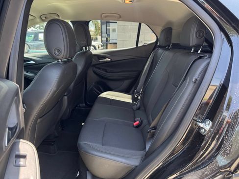 Used 2025 Buick Encore GX Preferred AWD/4WD image 20