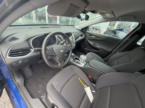 Used 2023 Chevrolet Malibu LS FWD image 9