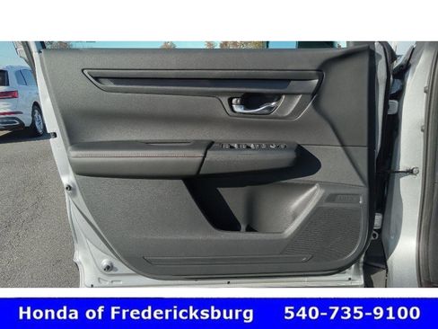 Certified 2025 Honda CR-V Sport image 26