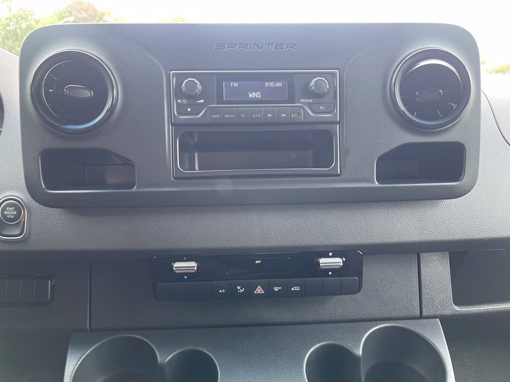 New 2025 Mercedes-Benz Sprinter 2500 image 12