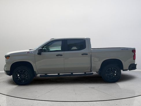 New 2026 Chevrolet Silverado 1500 Custom Trail Boss AWD/4WD image 6