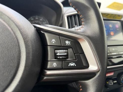 Used 2019 Subaru Crosstrek 2.0i Premium w/ Eyesight System AWD/4WD image 18