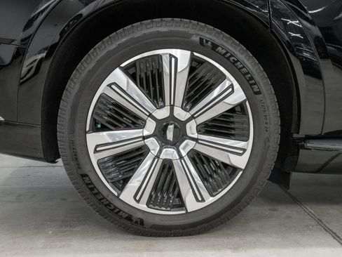 Used 2025 Cadillac Escalade IQ Luxury 1 AWD/4WD image 46