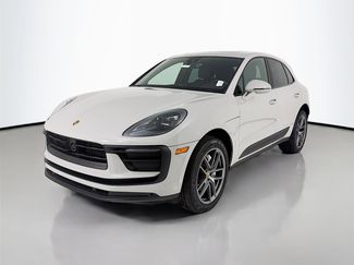 Certified 2025 Porsche Macan video 1
