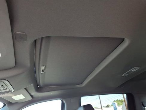 New 2026 GMC Sierra 1500 Elevation w/ Elevation Premium Package image 6