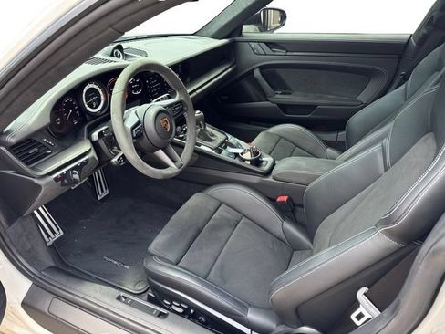 Used 2022 Porsche 911 GT3 RWD image 7