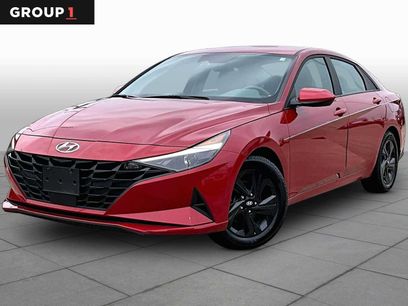 Used 2022 Hyundai Elantra SEL w/ Convenience Package