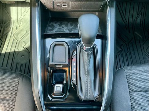 Used 2025 GMC Canyon Elevation w/ Convenience Package image 34