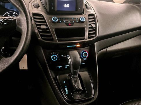 Used 2019 Ford Transit Connect XL image 7