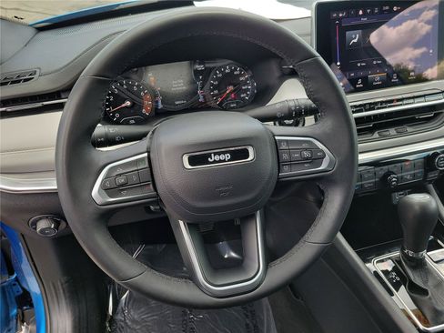 Used 2024 Jeep Compass Limited AWD/4WD image 23