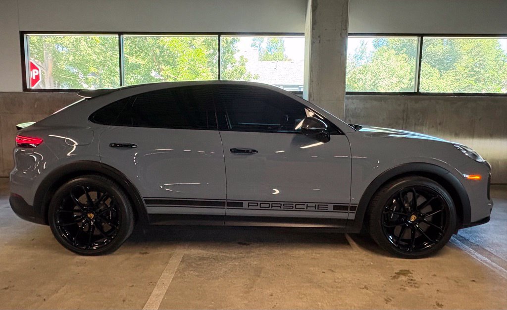 Used 2023 Porsche Cayenne Turbo GT AWD/4WD image 9