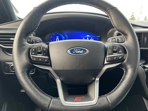 Used 2022 Ford Explorer ST w/ Equipment Group 401A image 24