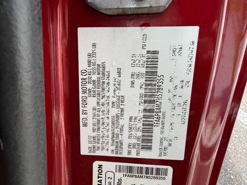 Used 2017 Ford Mustang Coupe RWD image 37