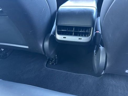Used 2019 Tesla Model 3 Long Range image 35